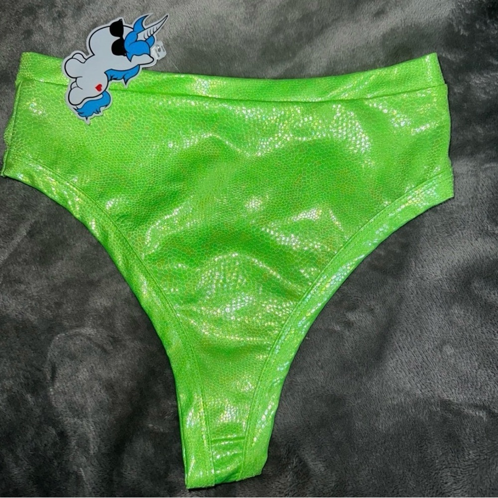 NWT Rave bottoms